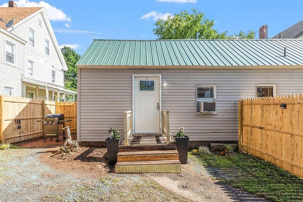 New!! Lovely Unit W/ Private Hot Tub And Patio! Laconia Esterno foto